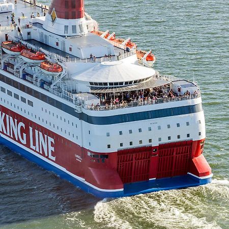 Viking Line ferry Gabriella - Helsinki to Stockholm Hotell Exteriör bild